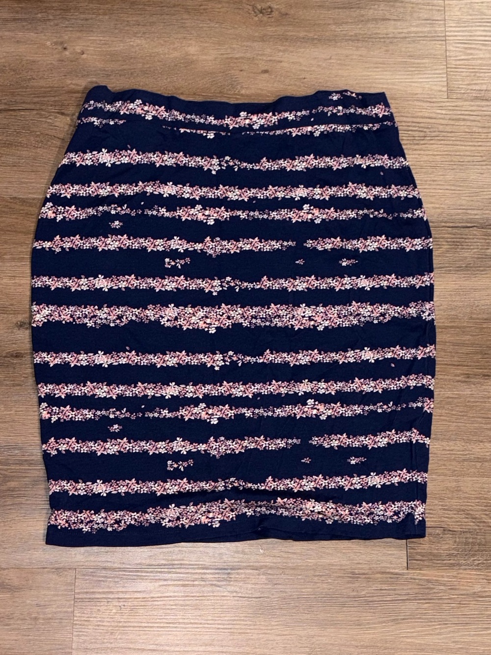Pixley Carlynn Printed Pencil Skirt L | Stitch Fix